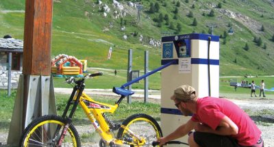 station de lavage VTT ALTAO Modulo à Tignes en Savoie