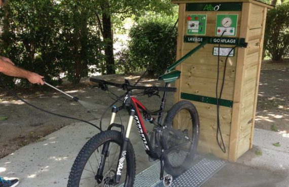 Station de lavage et gonflage vtt