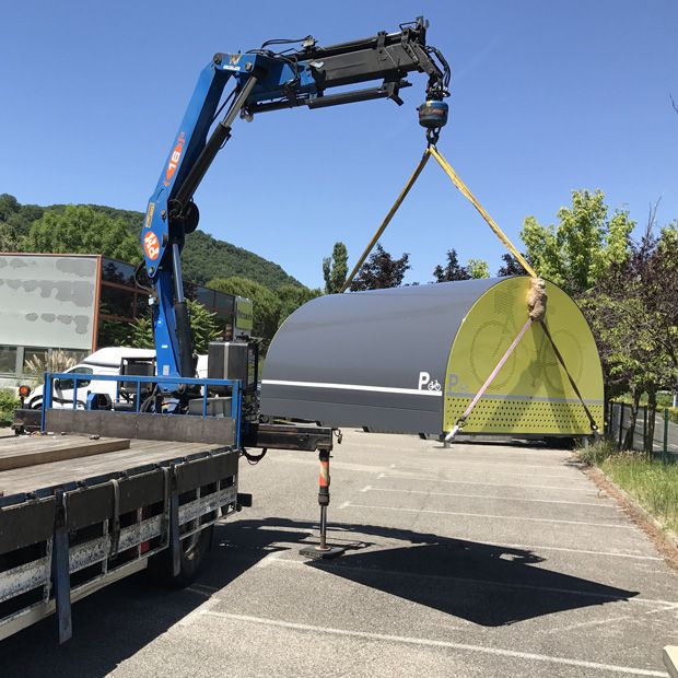 installation d'un abri vélos sécurisé autoportant
