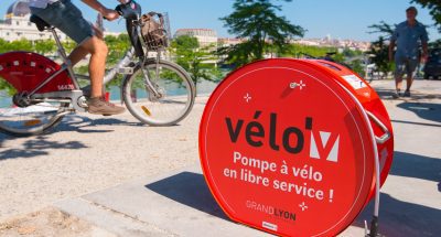 pompe à vélo en libre service à Lyon