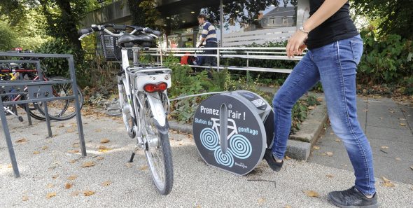 station de gonflage vélo de Besançon ALTAO Pump Altinnova