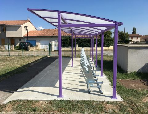 parking à vélos de l'école de Bonson