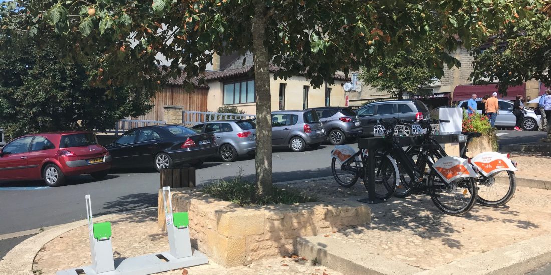 bornes de recharge pour vélos électriques ALTAO Parco VAE en Dordogne