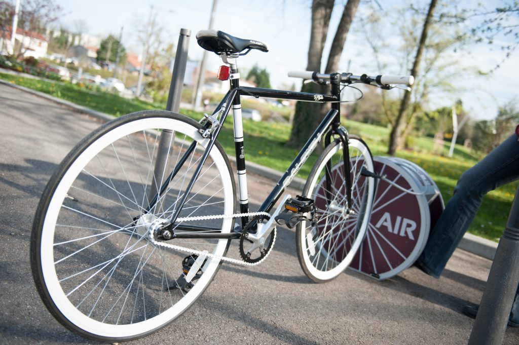 station de gonflage vélo ALTAO Pump éco-innovation