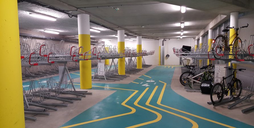 Nouvel espace vélo équipé et sécurisé pour la gare Lille Flandres