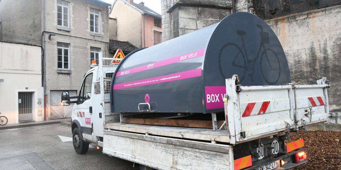 Nouveaux box vélo sécurisés transportés et installés