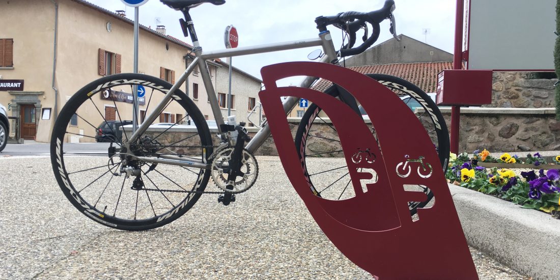 Nouveaux arceaux vélos à Saint Marcellin en Forez