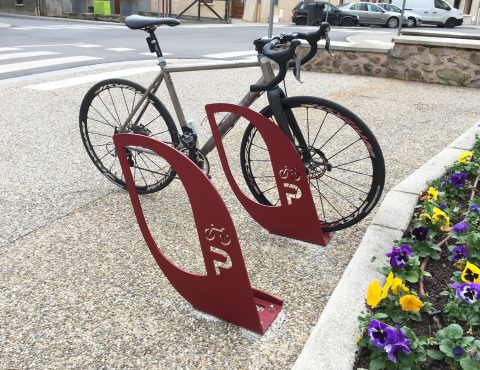 Nouveaux arceaux vélos à Saint Marcellin en Forez