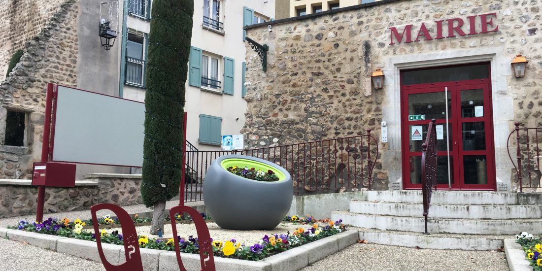 Nouveaux arceaux vélos à Saint Marcellin en Forez