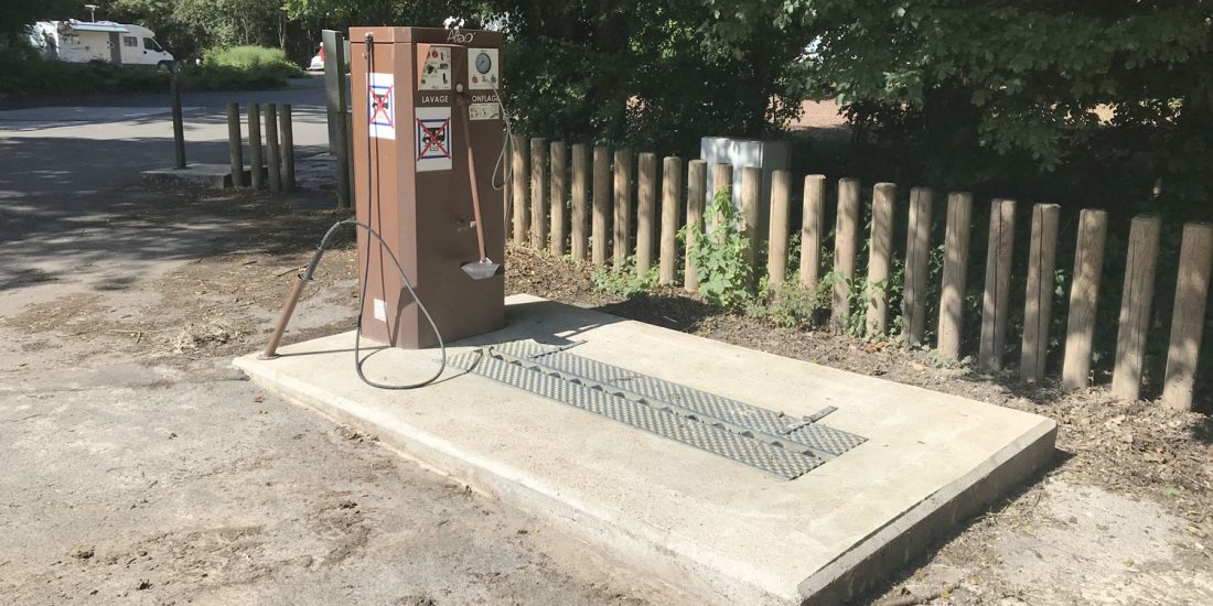 Station de lavage et gonflage vélo LTAO Modulo du Parc d'Olhain