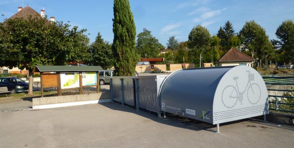 les nouveaux box à vélos installés à Val Guiers