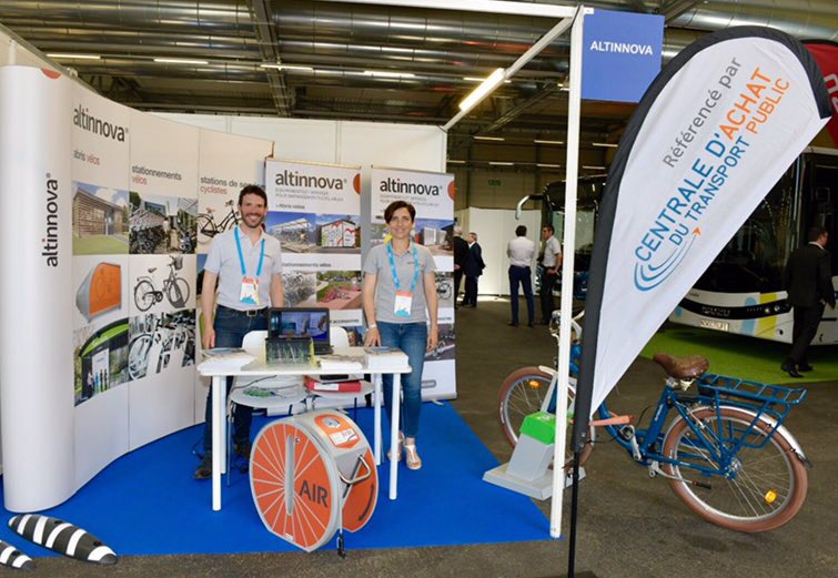 photo stand Altinnova aux Journées AGIR 2019