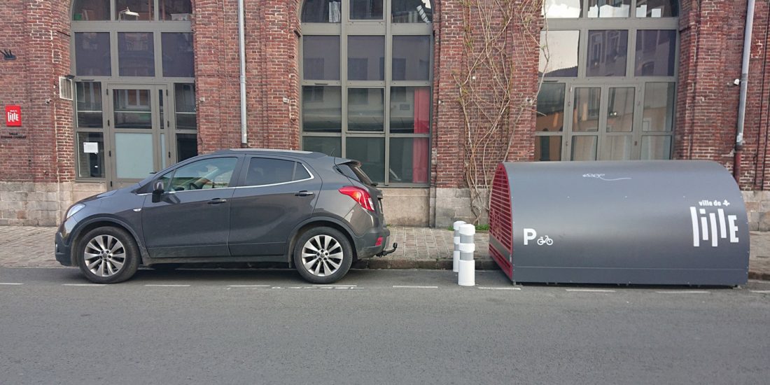 box de stationnement vélos résidentiel installé à Lille