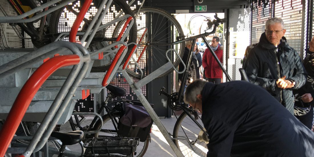 rail coulissant des racks de stationnement Optima V7