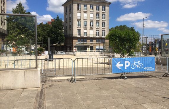 parkings vélos temporaires Débords de Loire
