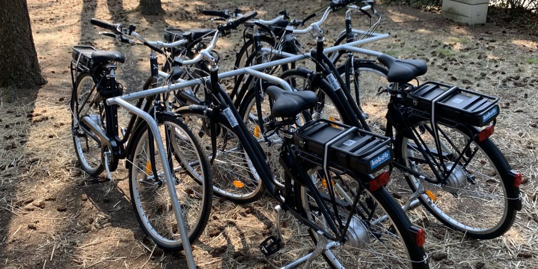 parking éphémère pour VAE de location à Volvic