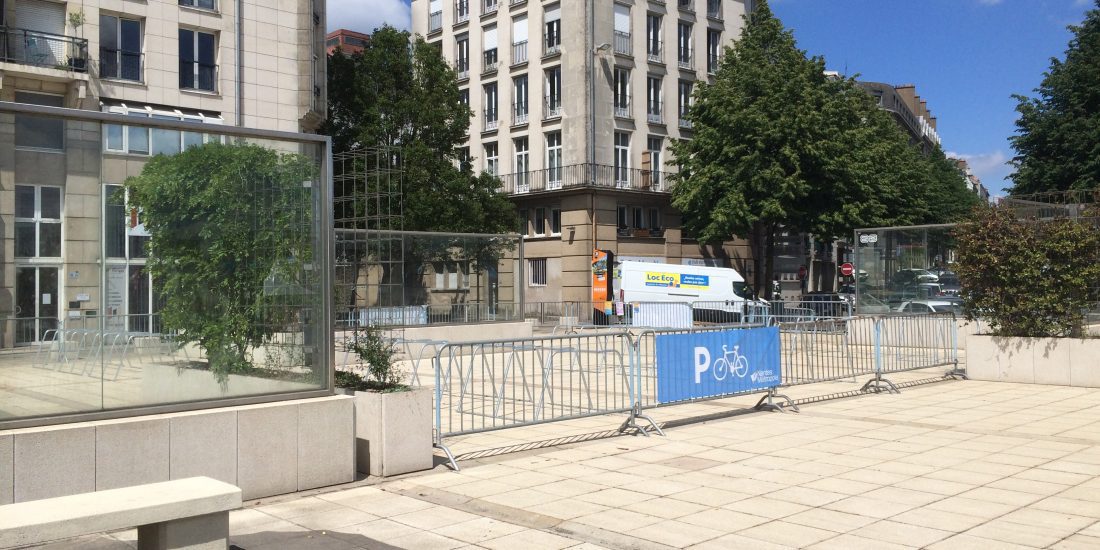 racks ALTAO Mobile installé pour l'événement Débord de Loire