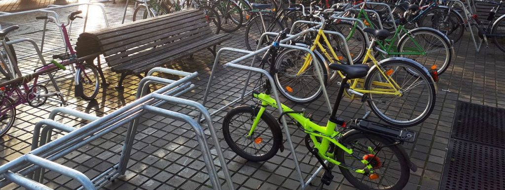 racks de stationnement vélos temporaire ALTAO Mobile utilisés lors du congres de la FUB à Bordeaux