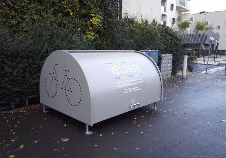 un Vélobox installé par Bordeaux Métropole