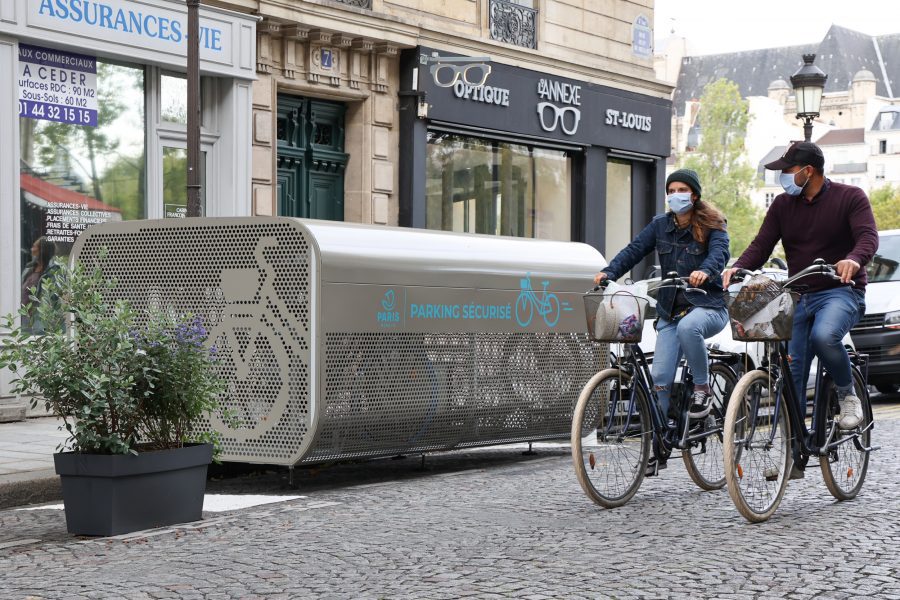 photo d"un abri vélo d'Altinnova paru dans l'article de L'Usine Nouvelle