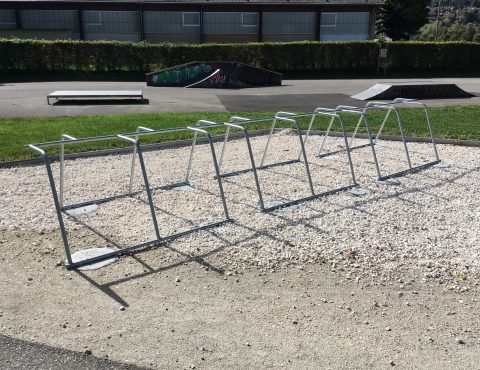 nouveau parking vélo proche du lac d'Annecy