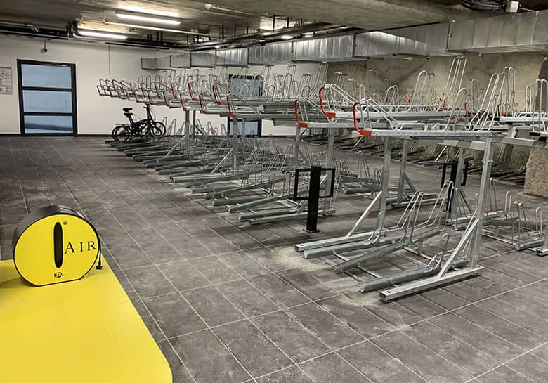 Nouveau stationnement vélos à Lyon