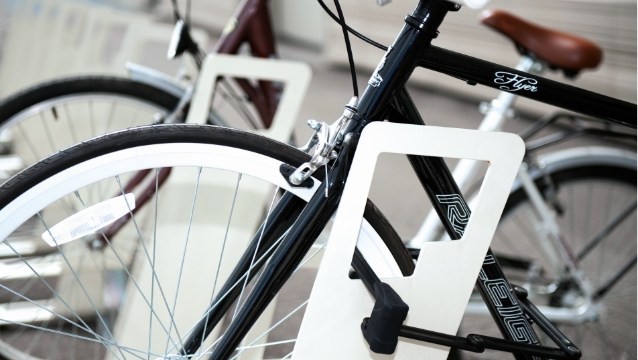 Racks de stationnement vélos intérieurs ou extérieurs