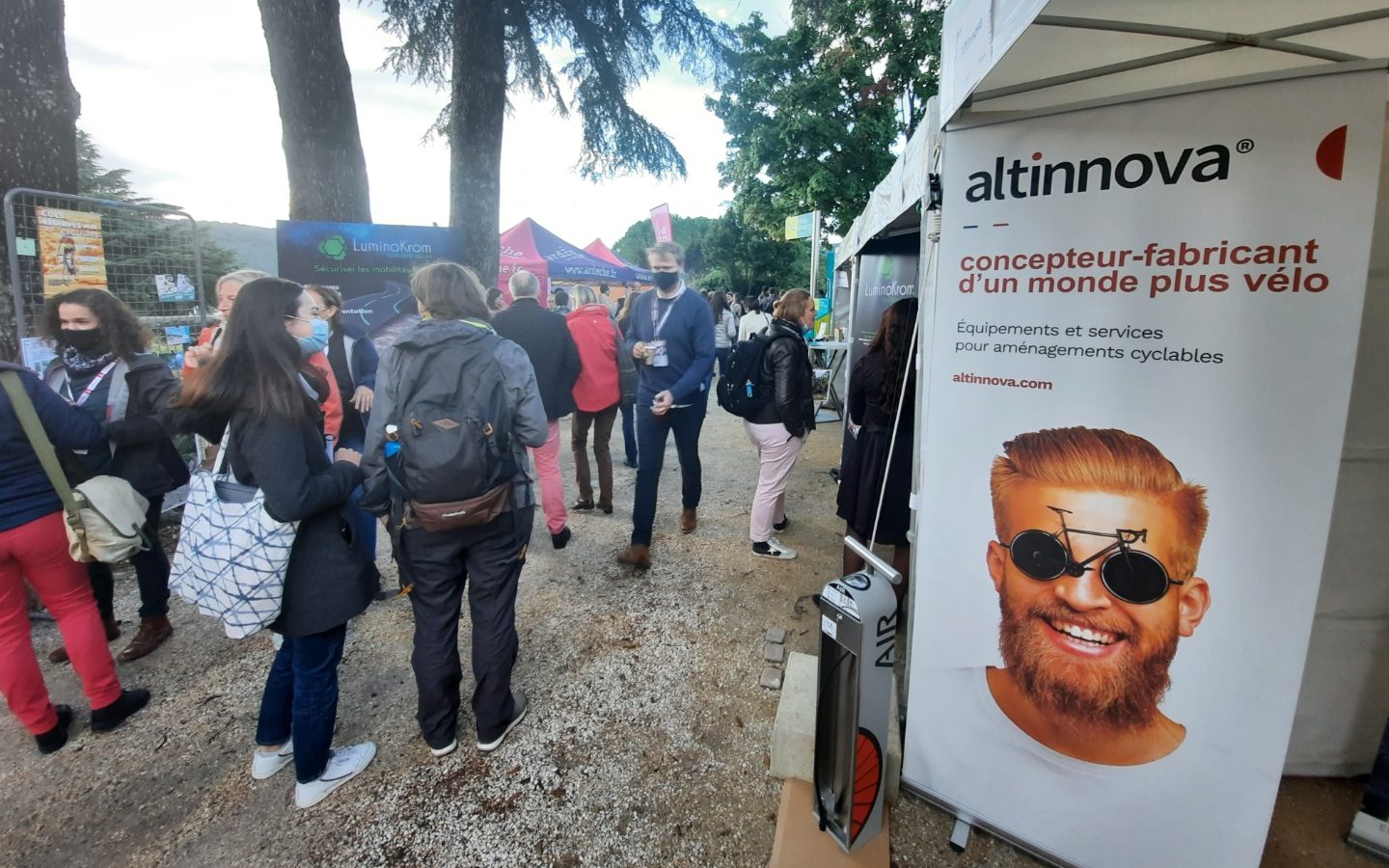 Stand Altinnova aux Rencontres Vélo & Territoires
