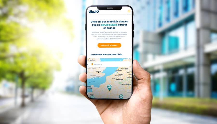 site internet Diwio sur un téléphone