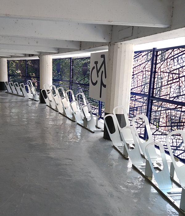 racks de stationnement ALTAO® Parco situés au Cyclopark de Carmes