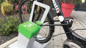 Borne de recharge vélo ALTAO Parco VAE