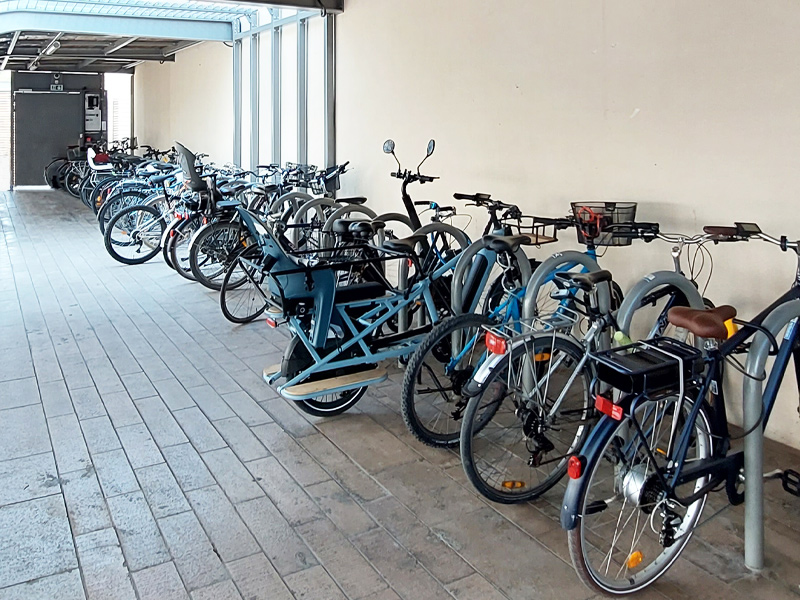 Stationnement sécurisé à l'intérieur du Parking