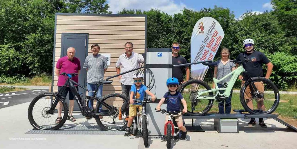 inauguration de la station de service pour vélo ALTAO® Modulo à Saint Maurice sur Moselles