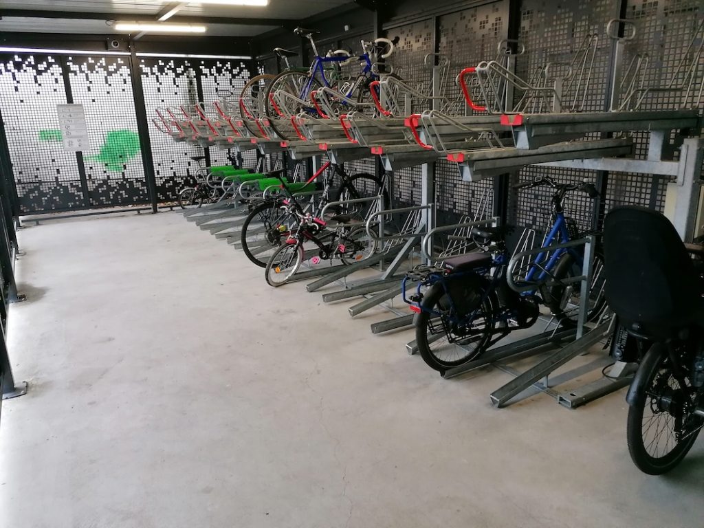 racks de stationnement vélos Optima V10 en gare de St Cloud