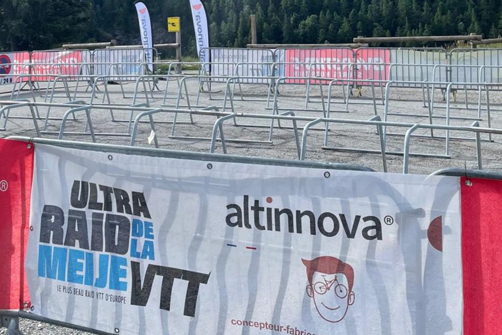 parking vélo temporaire sur l’événement sportif Ultra Raid de La Meije VTT