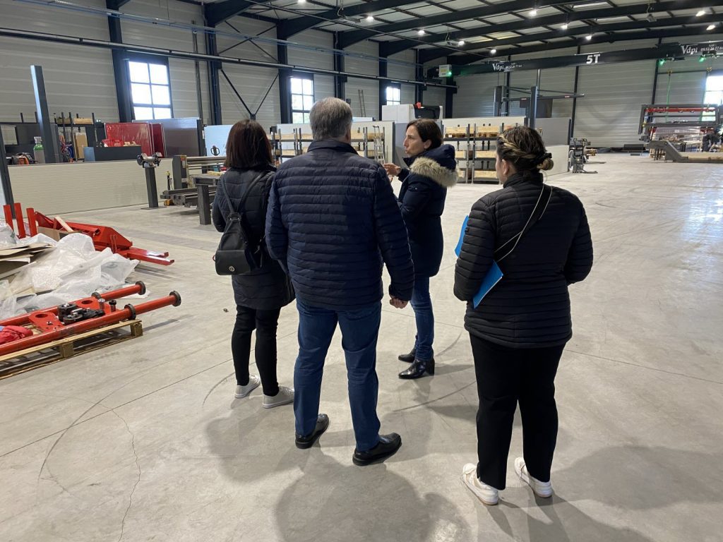 Visite des nouveaux locaux et outils de production d'Altisteel,  la tôlerie d'Altinnova