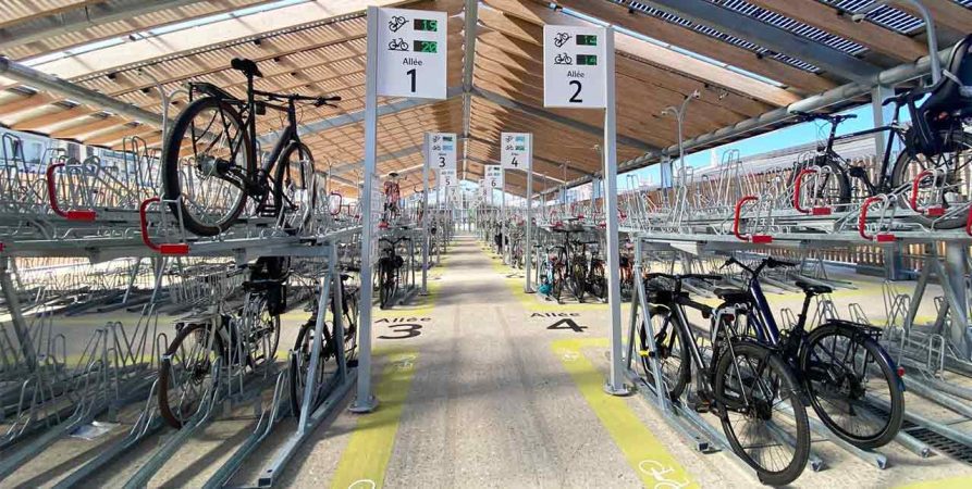 Halle à vélos installé par Altinnova en Gare du Nord à Paris