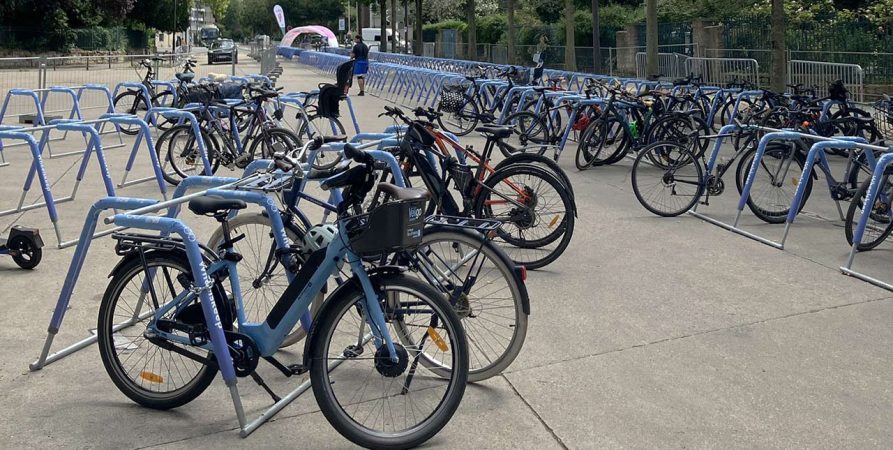 ephemeral bicycle parking on ALTAO Mobile hoops for the Paris 2024 Olympic and Paralympic Games