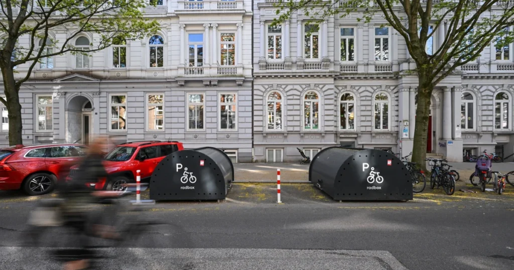 ALTAO Cover Radbox Hamburg