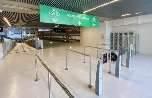 entrée de la Vélostation de la gare Lyon Part-Dieu lors de son inauguration