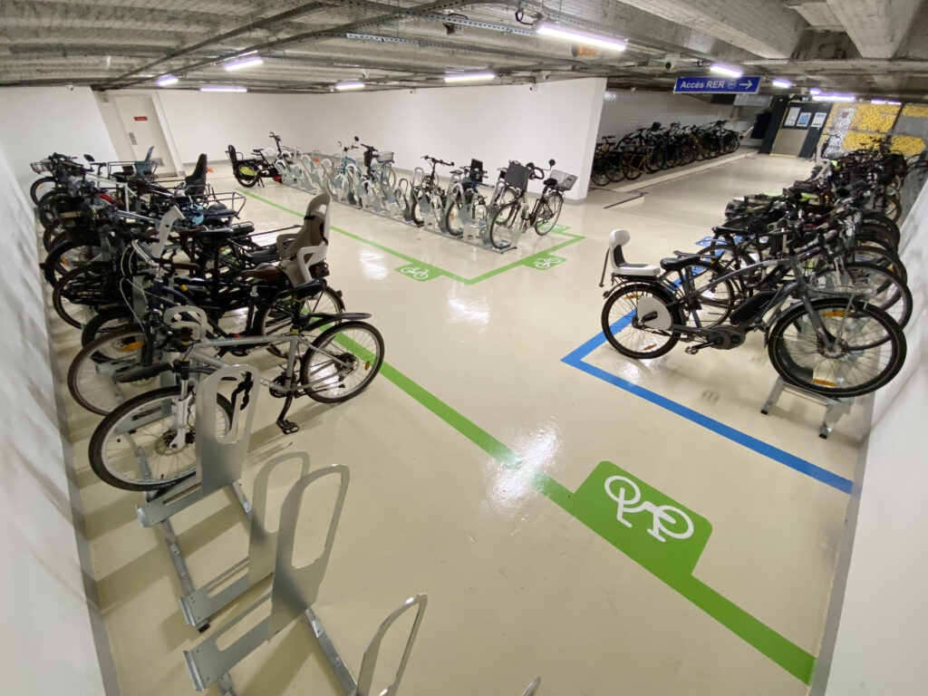 vue générale du nouveau Parking Vélos sécurisé d'Ile de France