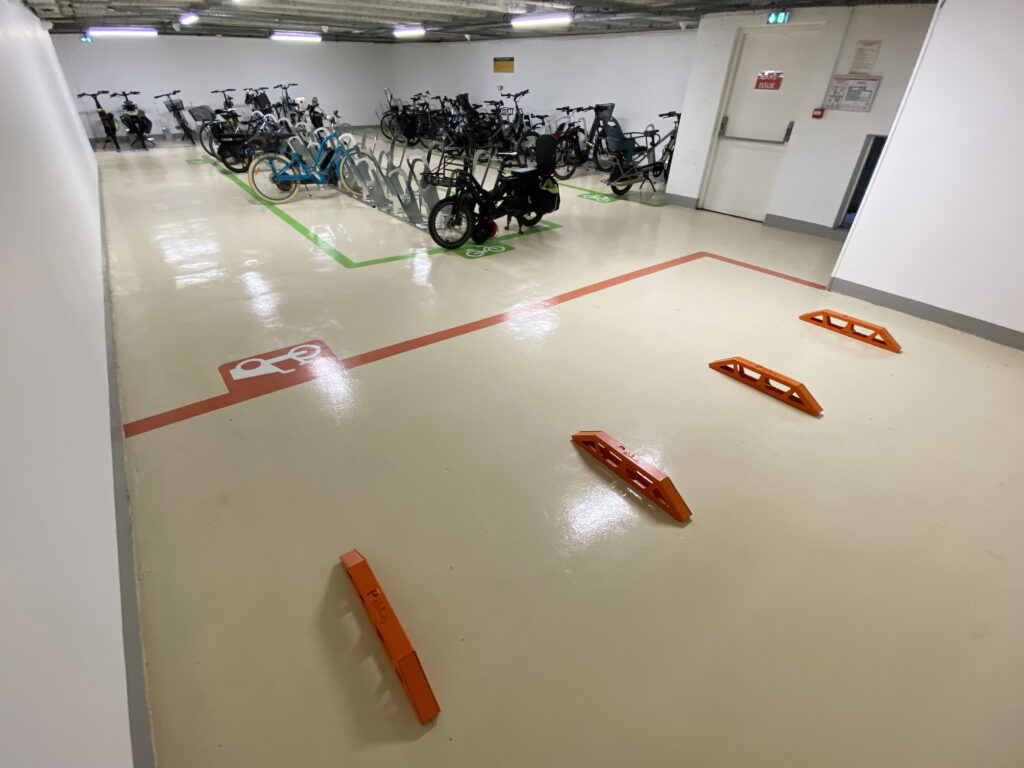 nouveau local sécurisé pour vélos et vélos cargos en gare de Saint-Germain-en-Laye
