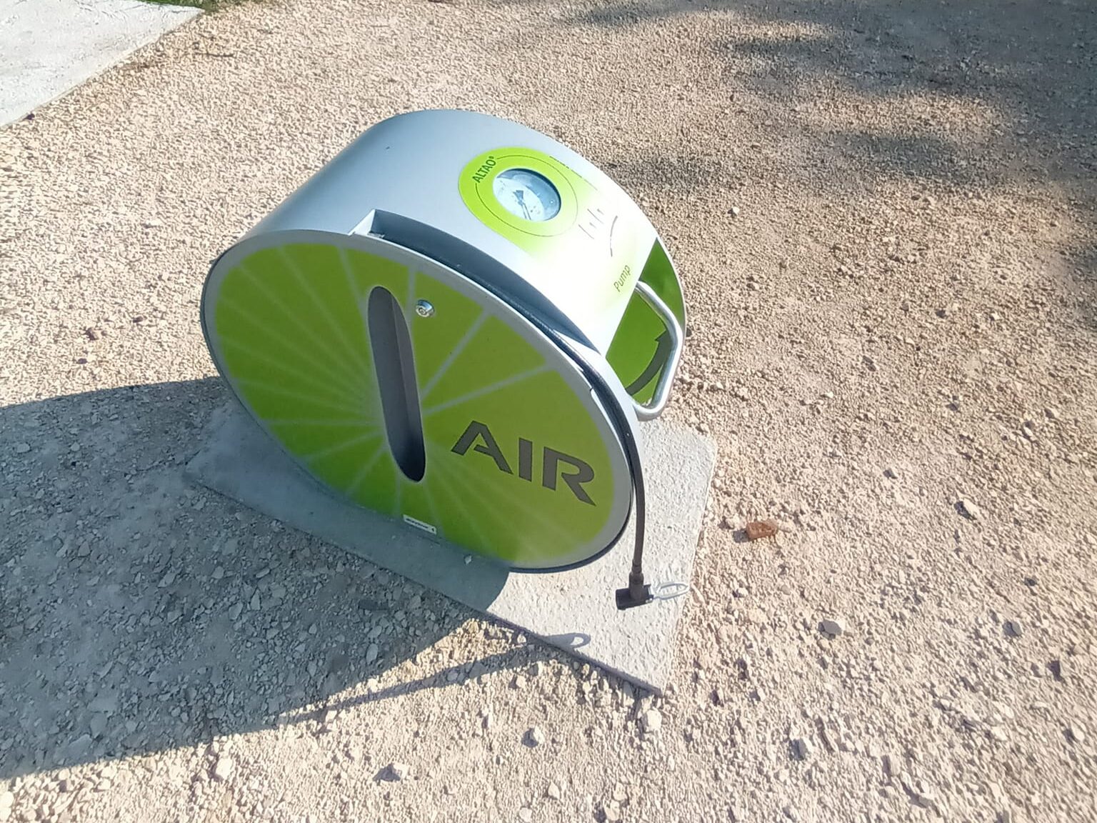 ALTAO® Pump fietsvulstation - Halte Vélo Francette
