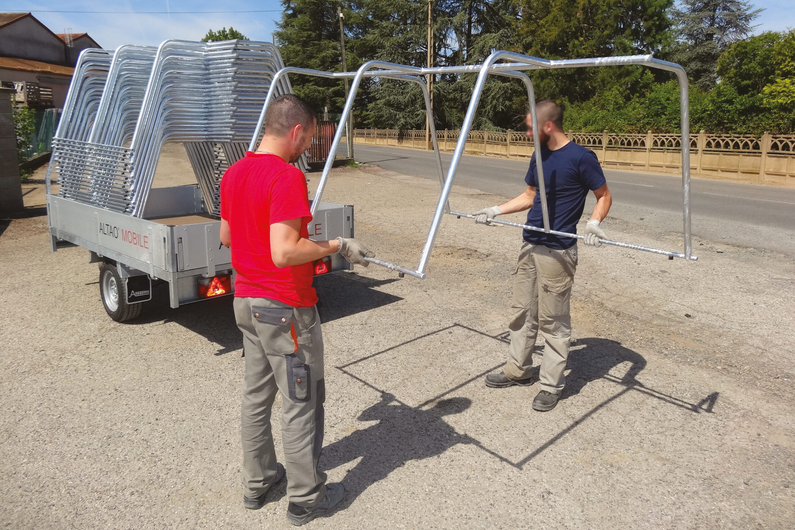 Installation des racks de stationnement vélo temporaire ALTAO® Mobile