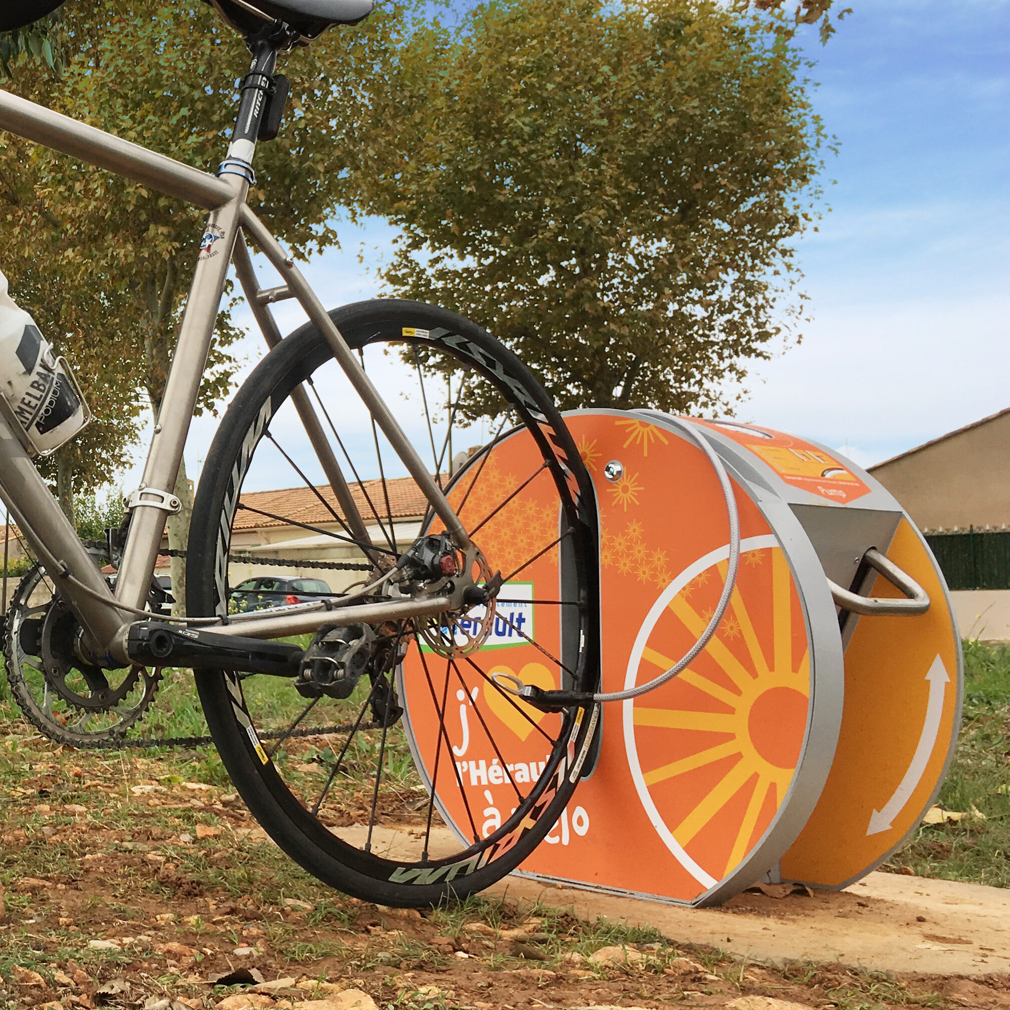 station de gonflage vélo ALTAO Pump : une des solutions pour les cyclistes
