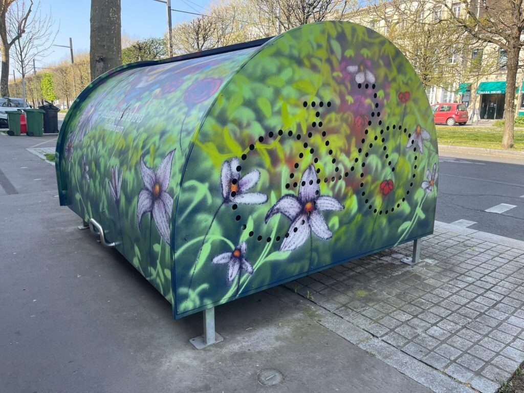 ALTAO Cover cycle shelters in Bordeaux Métropole