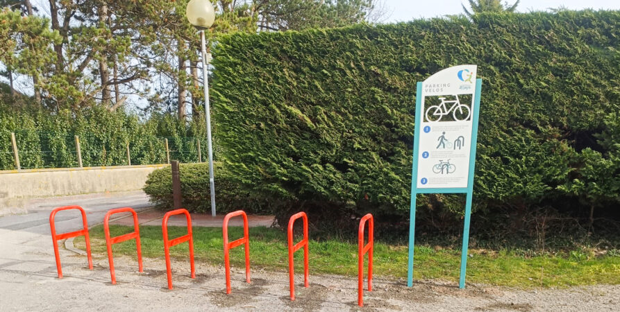 Arceaux A et panneau signalétique sur-mesure - Leulinghen Bernes - Terre des 2 caps