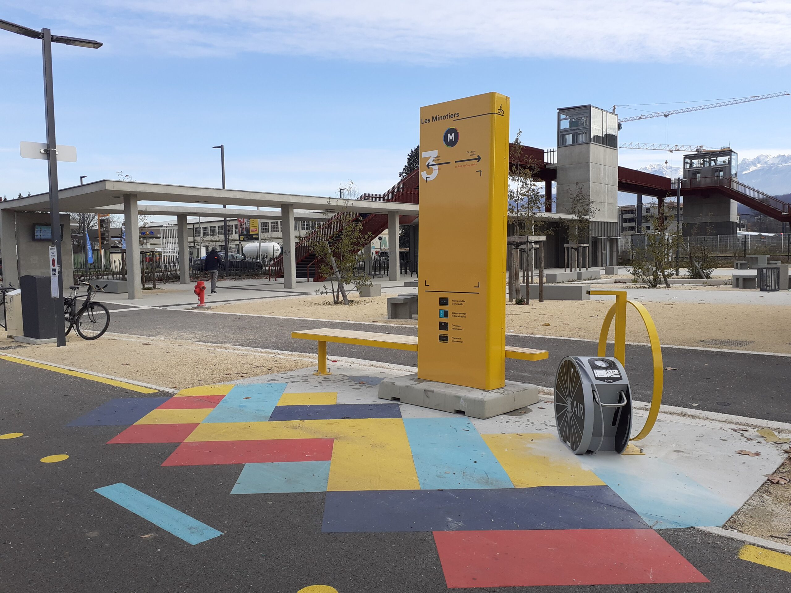 aire de services cyclistes à Grenoble