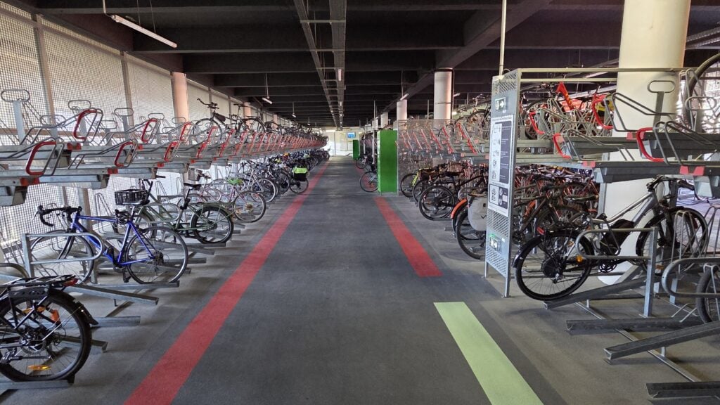 Racks de stationnement vélos double étage - Toulouse