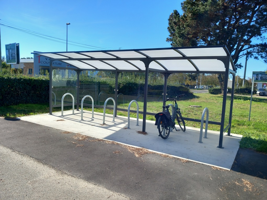 Vue d’un abri vélos ALTAO® Curve